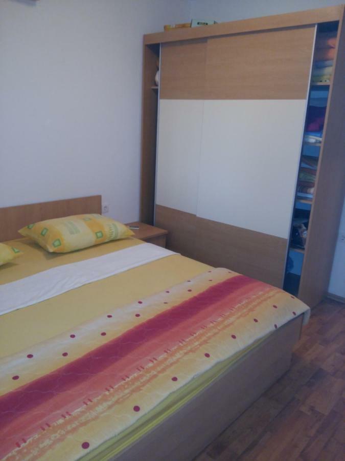 Apartmani Slavica Макарска Экстерьер фото