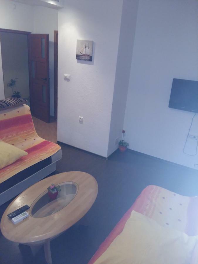 Apartmani Slavica Макарска Экстерьер фото